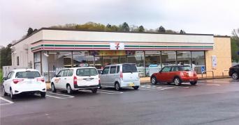 セブンイレブン 加賀分校店