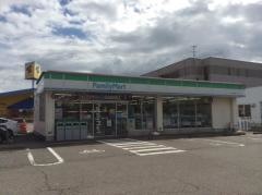 ファミリーマート　野々市堀内店
