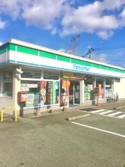 ファミリーマート　阿蘇白水店