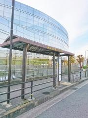 「八尾南駅前」バス停留所