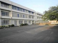 須恵小学校