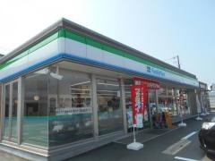 ファミリーマート　松阪春日町店