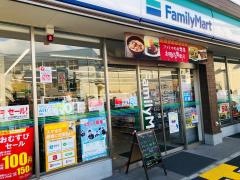 ファミリーマート　宇治中川原店