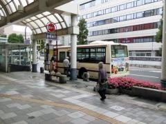 「福井駅前」バス停留所