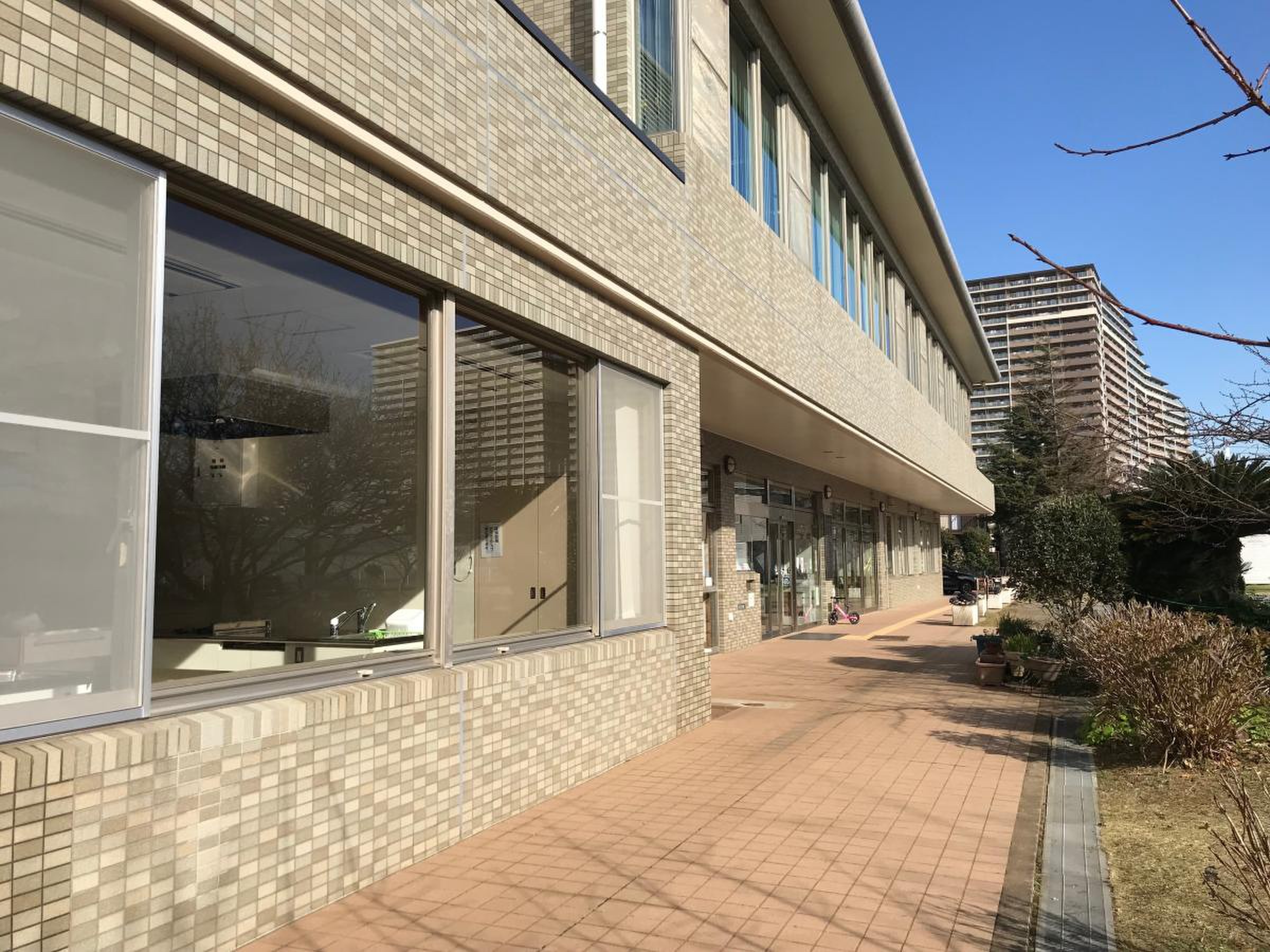 習志野 市 谷津 図書館