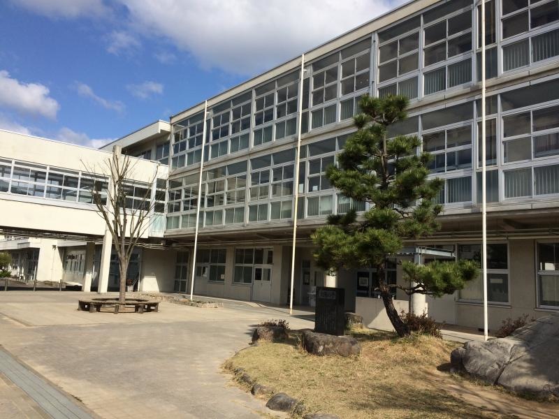 久下小学校