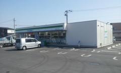 ファミリーマート　大牟田インター店