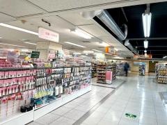 ダイソー　シーナシーナ丸大新潟店