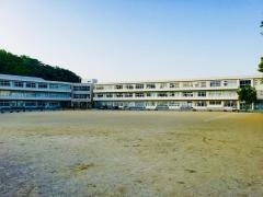 谷村第一小学校