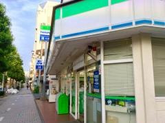ファミリーマート　豊橋松葉町店