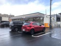セブンイレブン 鈴鹿東旭が丘店