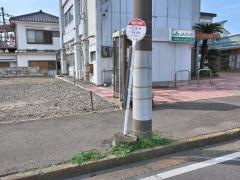 「岬陽小学校」バス停留所