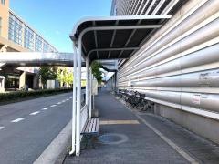 「醍醐駅」バス停留所