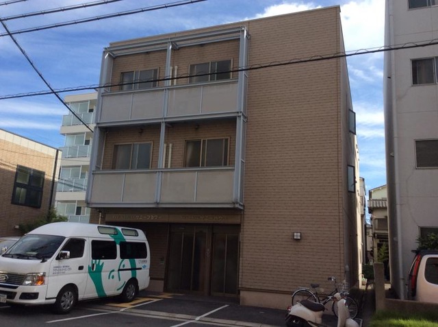 サニーハウス