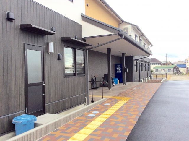 サンセットケア下高根 施設外観
