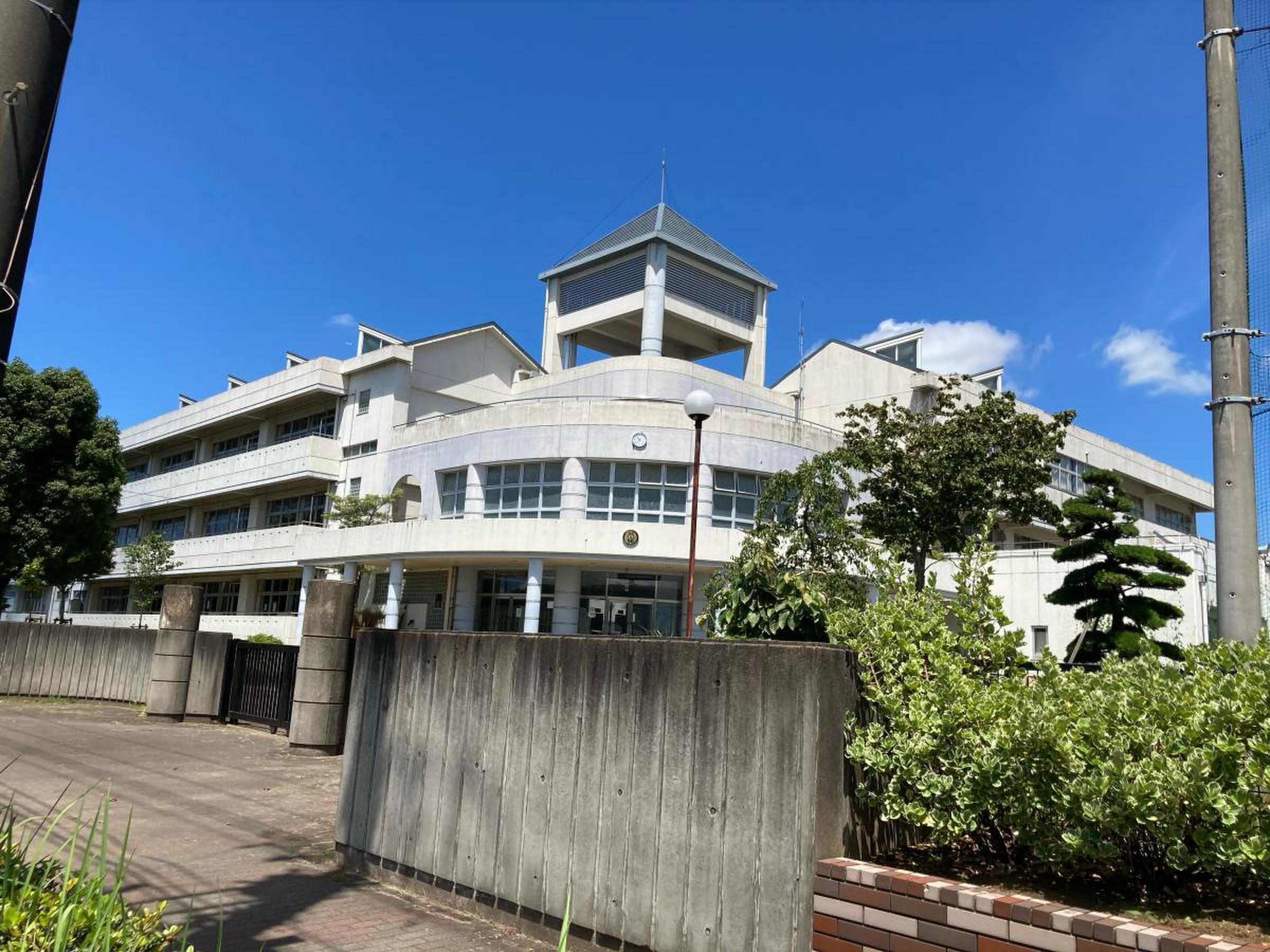 印西 市立 小林 中学校