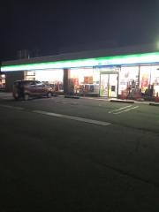 ファミリーマート　鯖江丸山町店