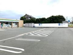 ファミリーマート　田原赤羽根店