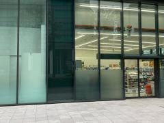 セブンイレブン　横浜みなとみらい４丁目店