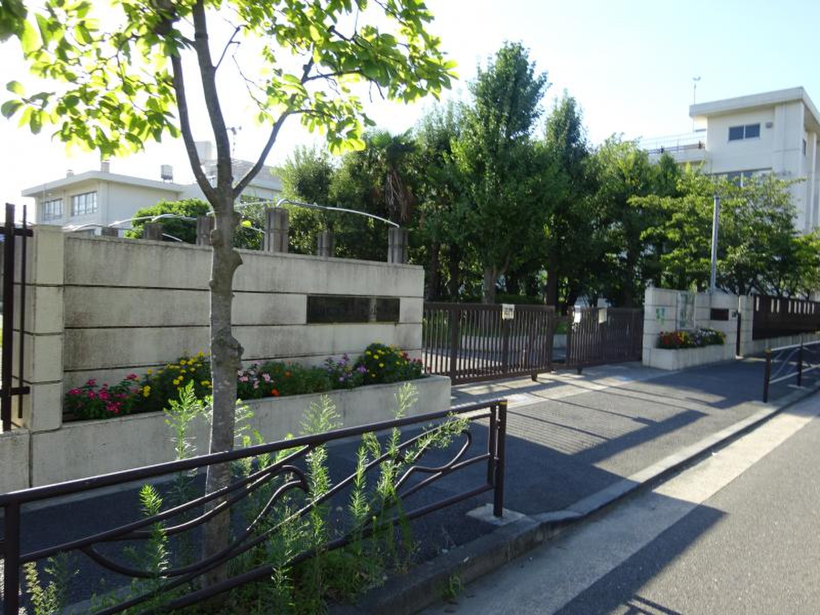 川崎 市立 渡田 小学校