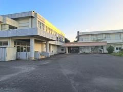 神明小学校