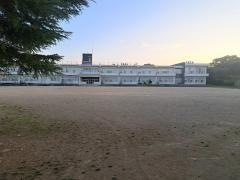 神明小学校