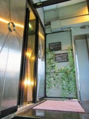 快食市場　サライ