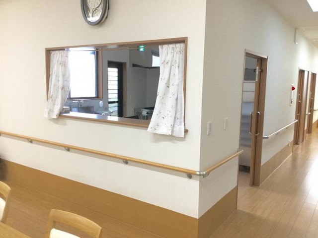 ラフィーネシーク