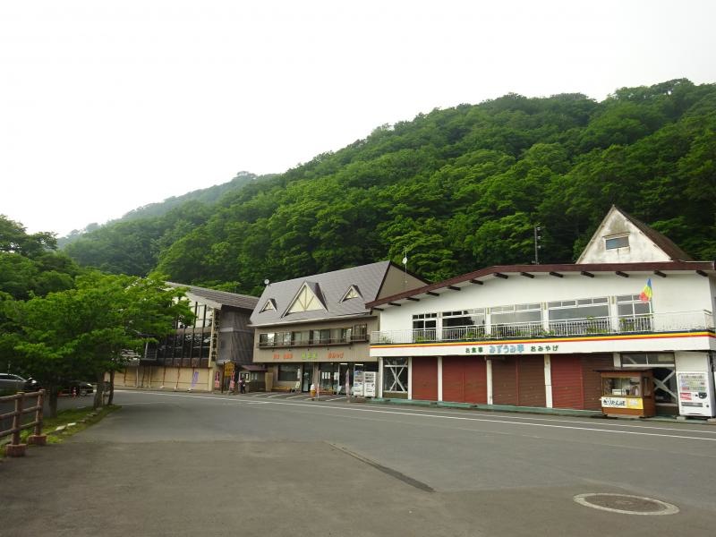十和田湖畔