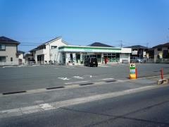 ファミリーマート　川越府川高畑店