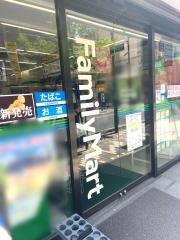 ファミリーマート　日本橋日銀通り店
