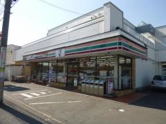 セブンイレブン　横浜泉新橋町店