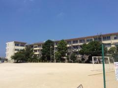 長尾小学校