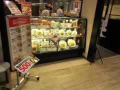 リンガーハット　ＫＩＴＴＥ博多店