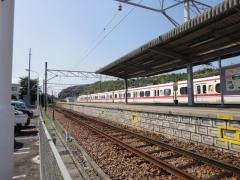 河和駅