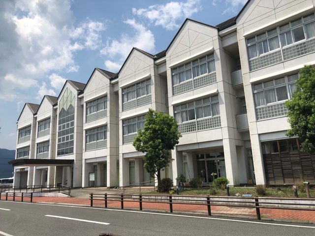 サンリバーはつらつ 施設外観