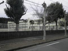 双葉台小学校