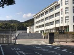 宮若市立宮若東中学校