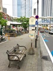「鹿島田駅前」バス停留所