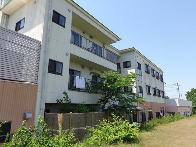 春風荘 施設外観