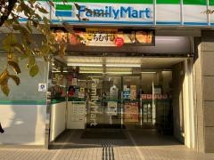 ファミリーマート　西本町なにわ筋店