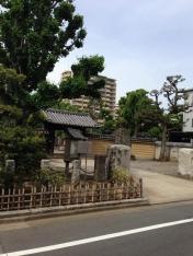 蓮花寺