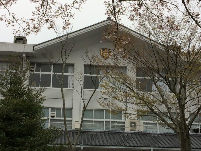 校章