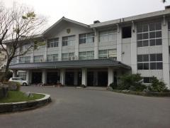 倉吉市立東中学校
