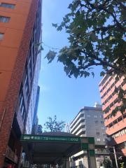 「新宿二丁目」バス停留所