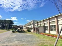 三川目小学校