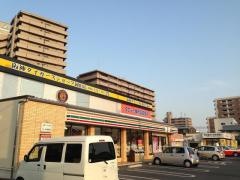 セブンイレブン　岡山東古松2丁目店