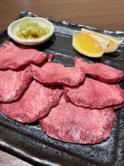 牛匠しらいし