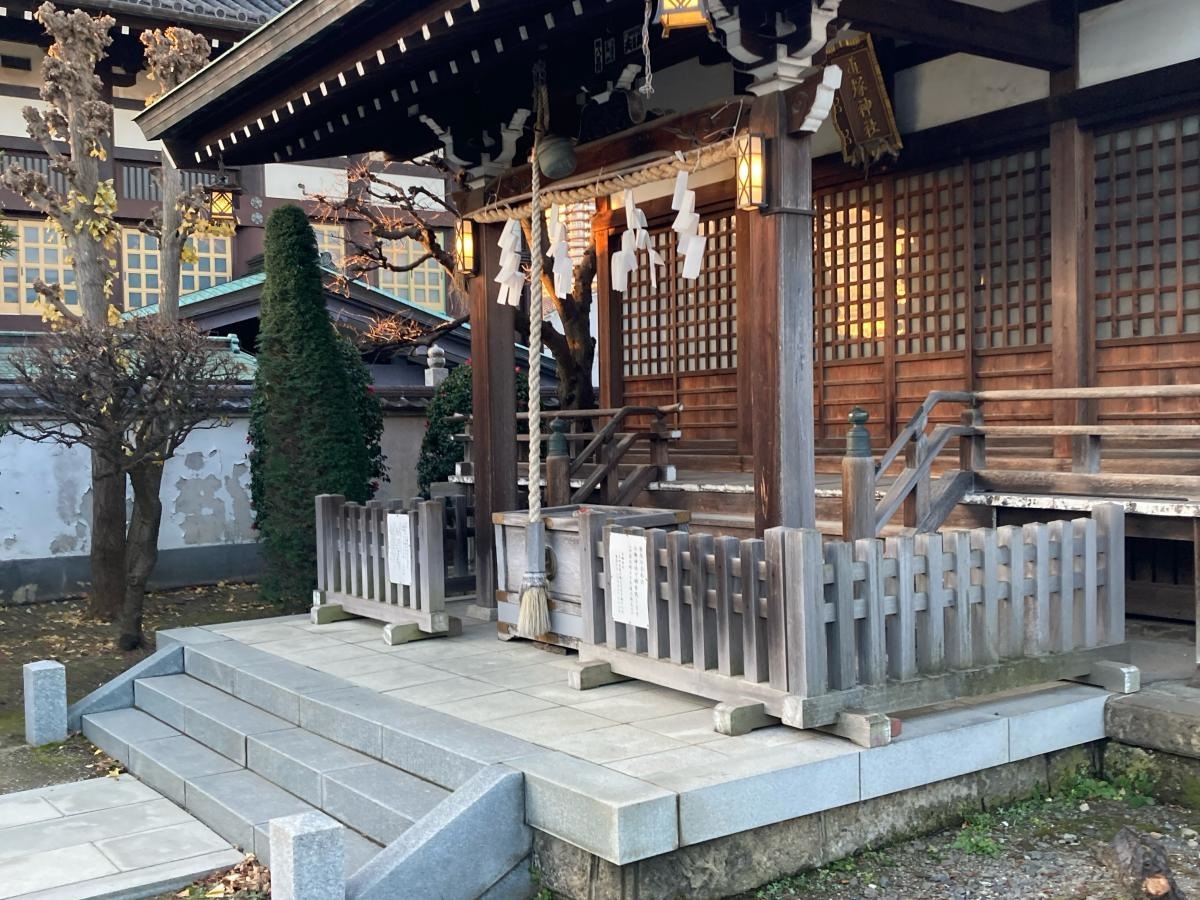 道塚神社の施設外観です。