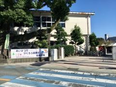 白坪小学校